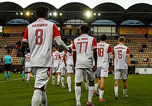  autor: Martin Kramsk�